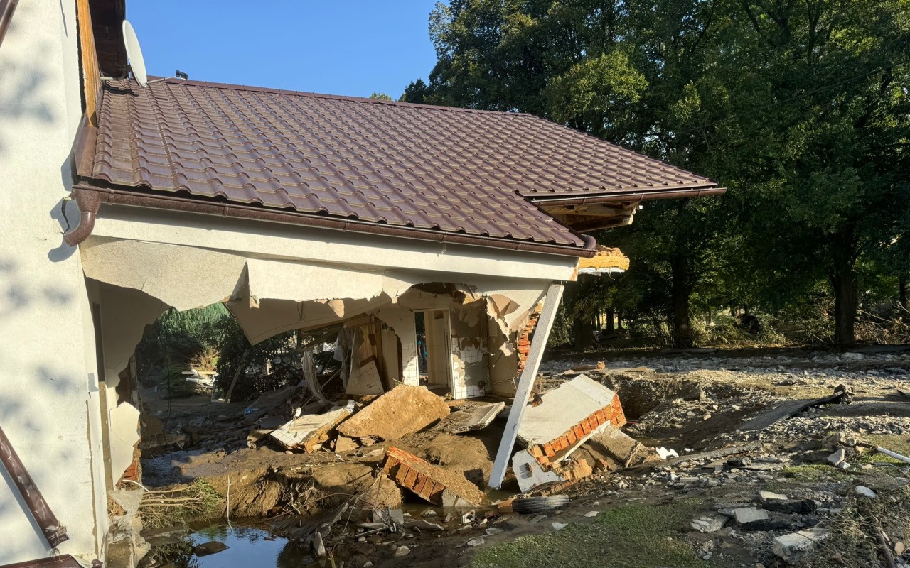 Pomohli jste seniorům, kterým vzala voda úplně všechno