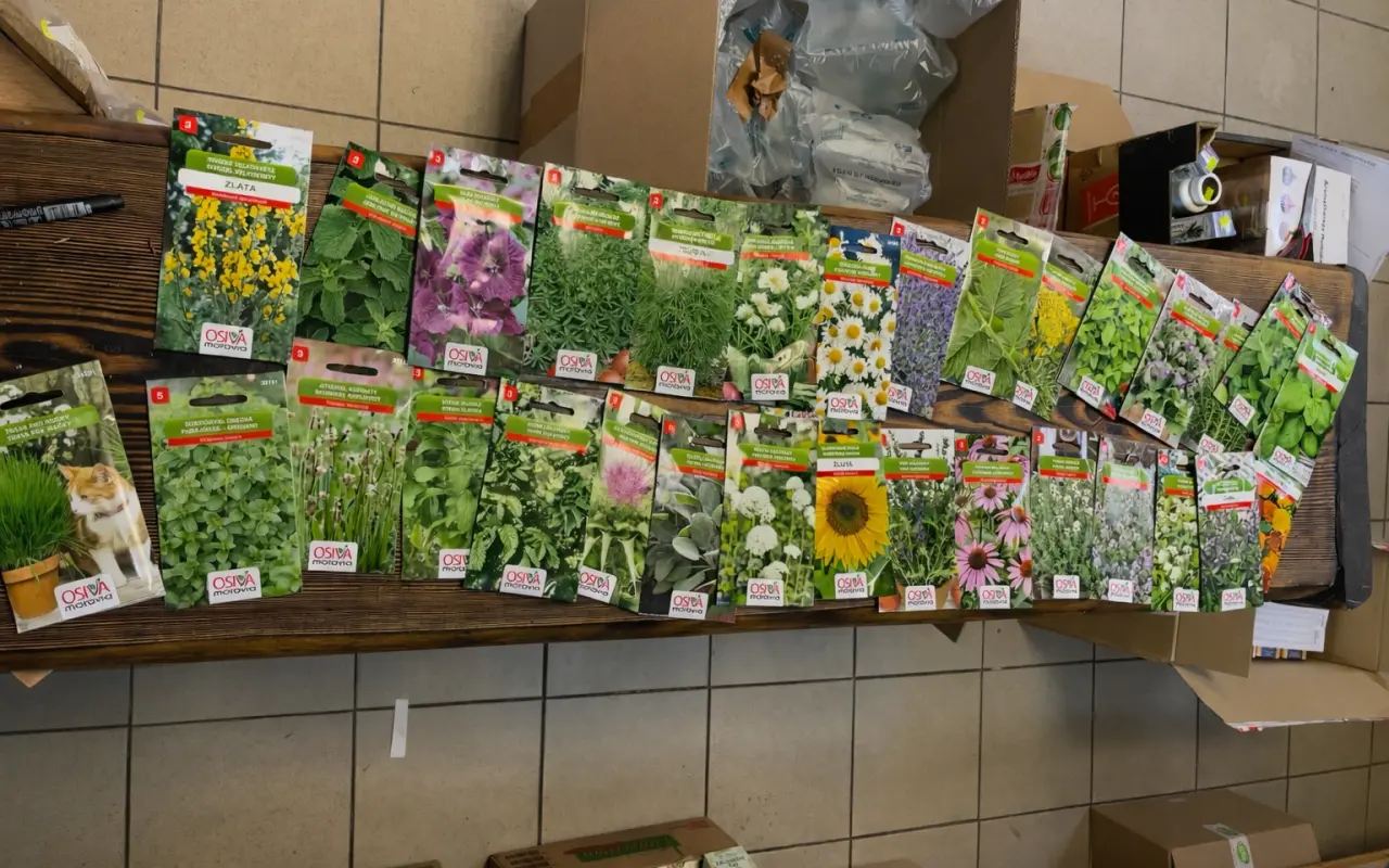 Podpořte bylinkový projekt Azeret Herbs