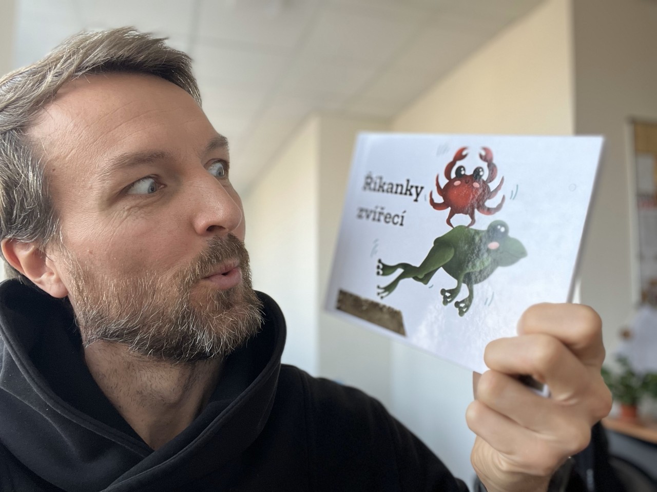 Pojďme dostat (ZHUDEBNĚNÉ) Říkanky zvířecí mezi lidi!