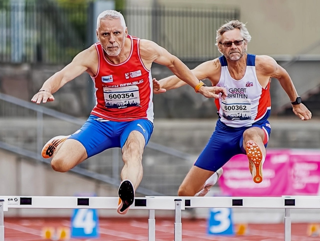 Překonejme společně světový rekord, podpořme českého lva na atletické dráze.