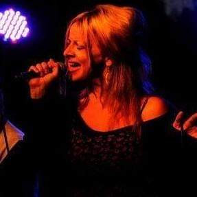 Petra Boštíková Šansonový recitál La Femme