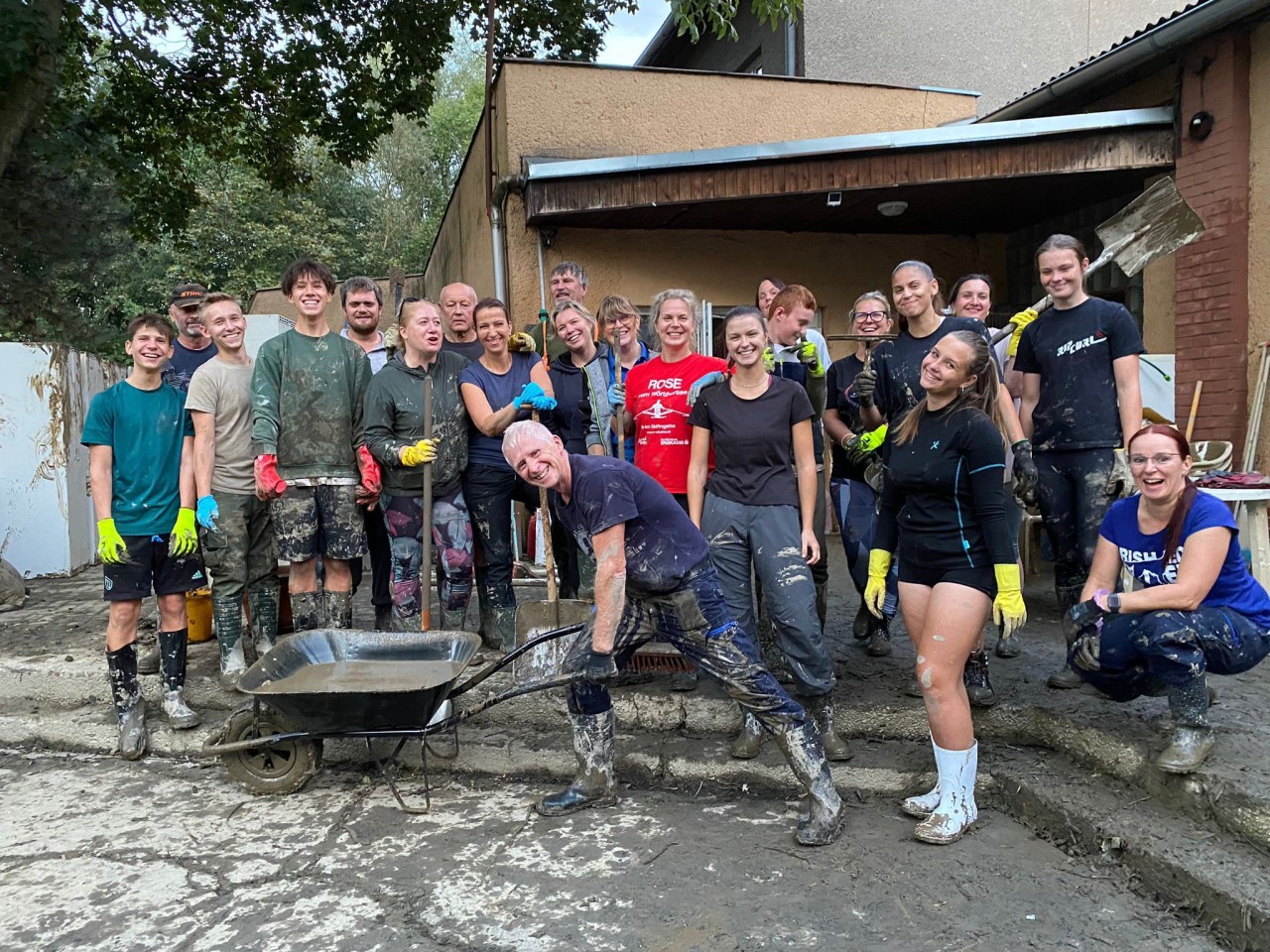 Pomohli jste dětem z veslařského klubu Perun Ostrava vrátit se do svého klubu