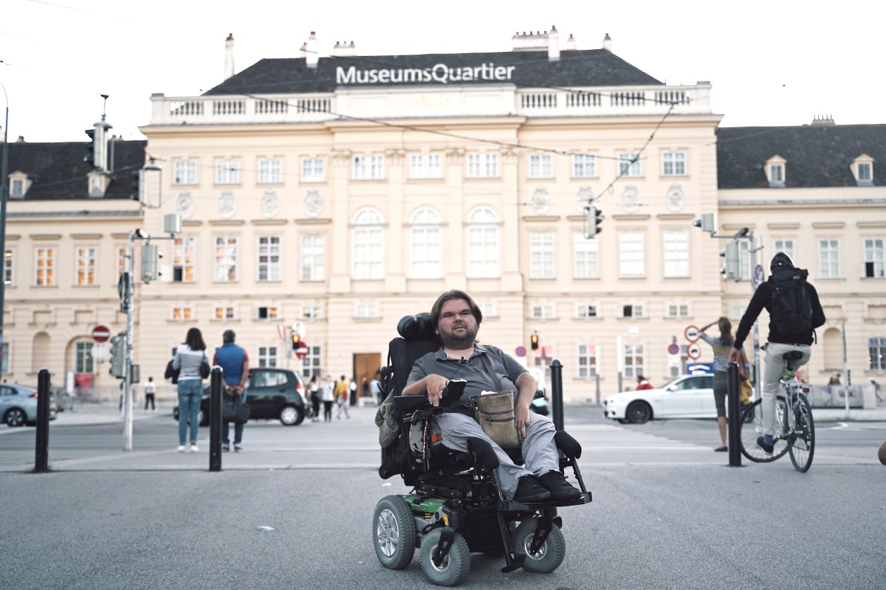Pomohli jste Michalovi, aby zůstal samostatný