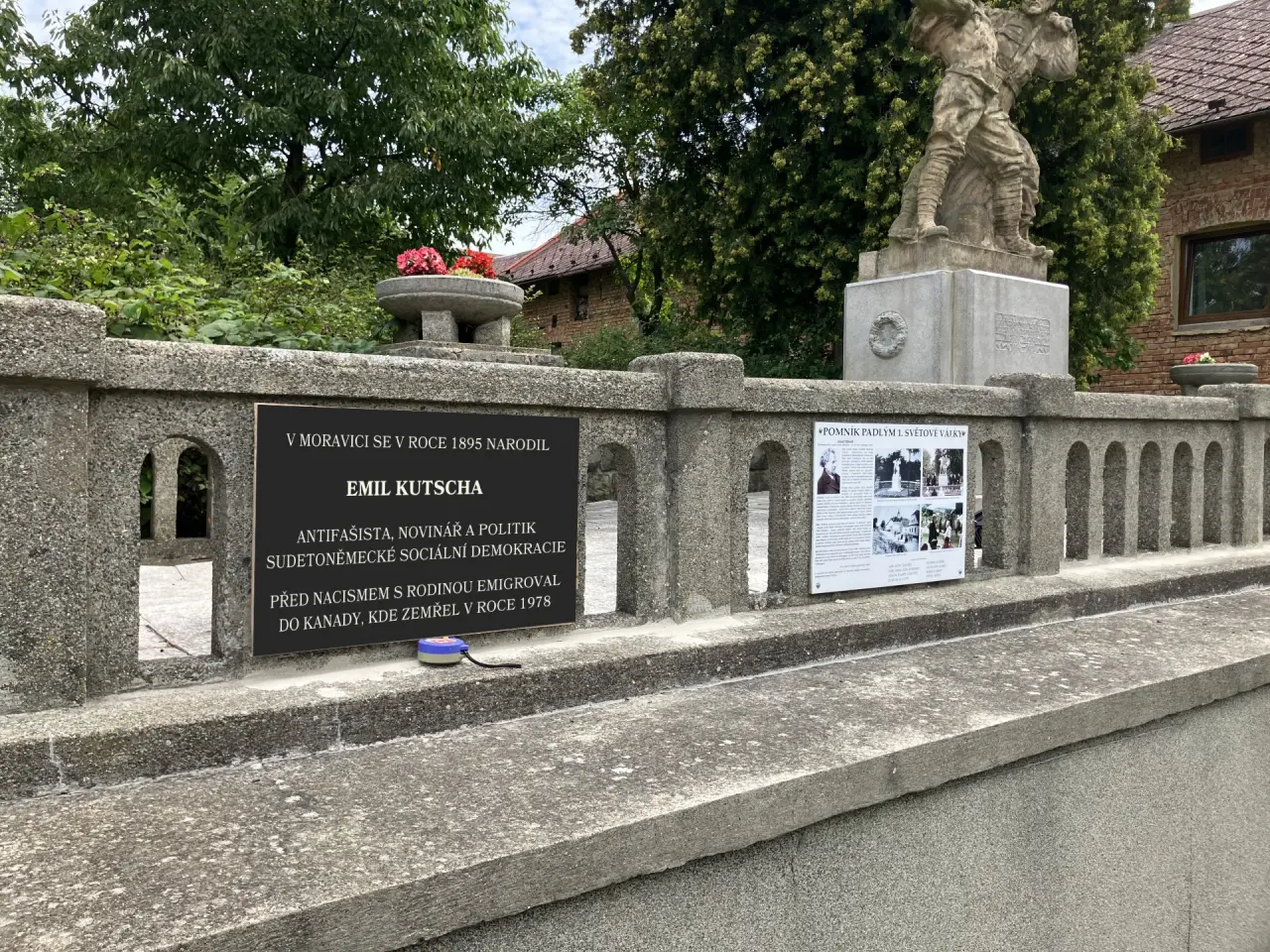 Podpořte realizaci pamětní desky moravického rodáka Emila Kutschi