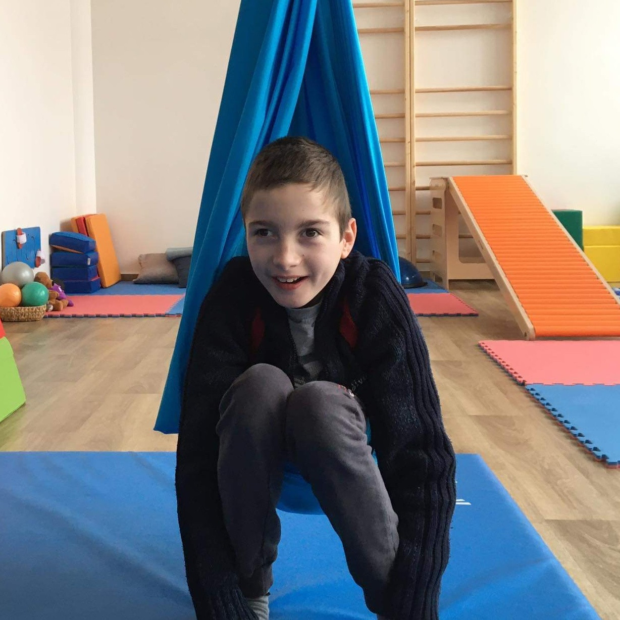 Rehabilitační stacionář, doprava do speciální školy a pomůcky pro Jakoubka