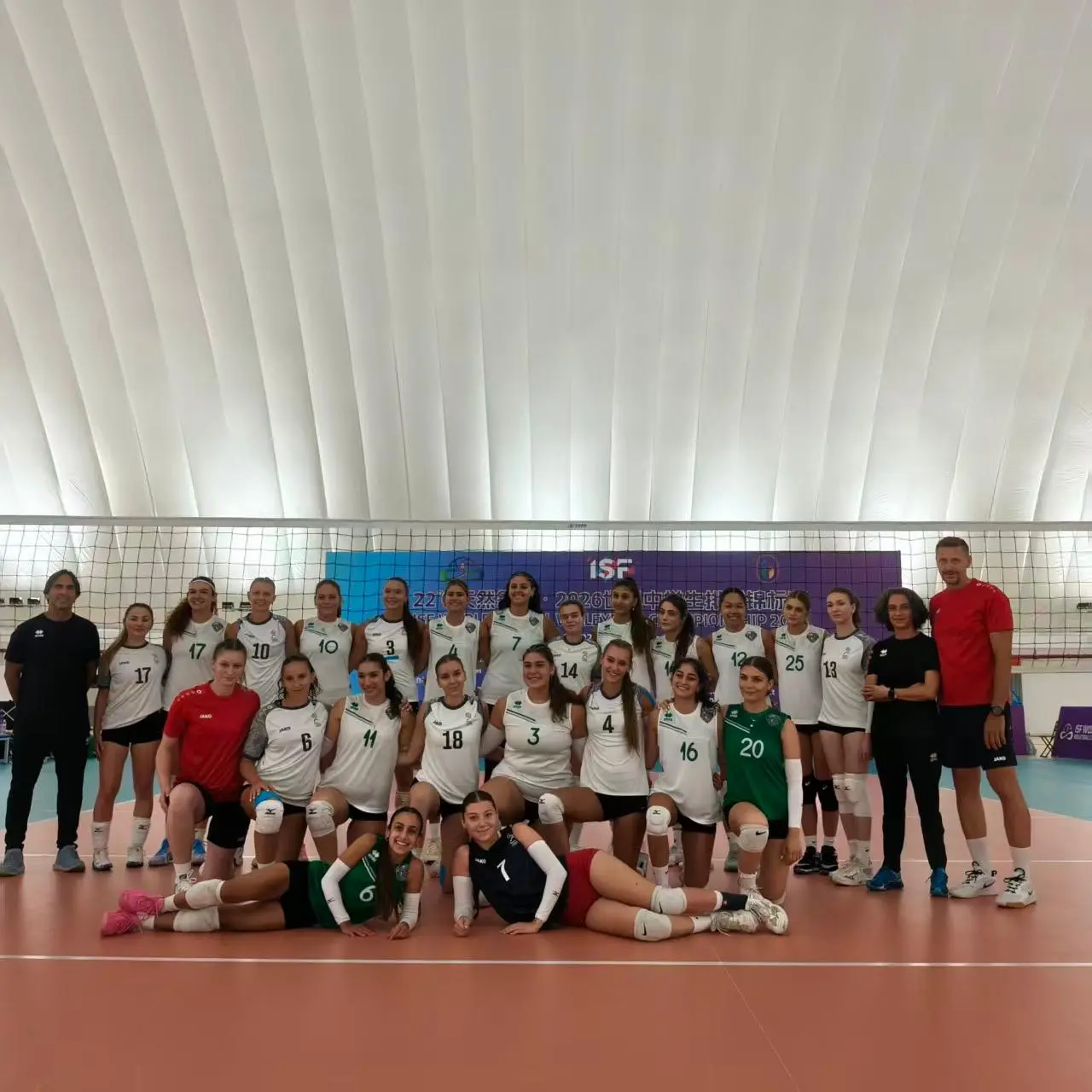 Společně za snem: Podpořte naše volejbalistky na cestě na MS