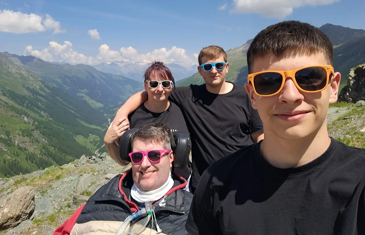 INVALIDNÍ VOZÍK nejen do hor pro Honzu s ALS