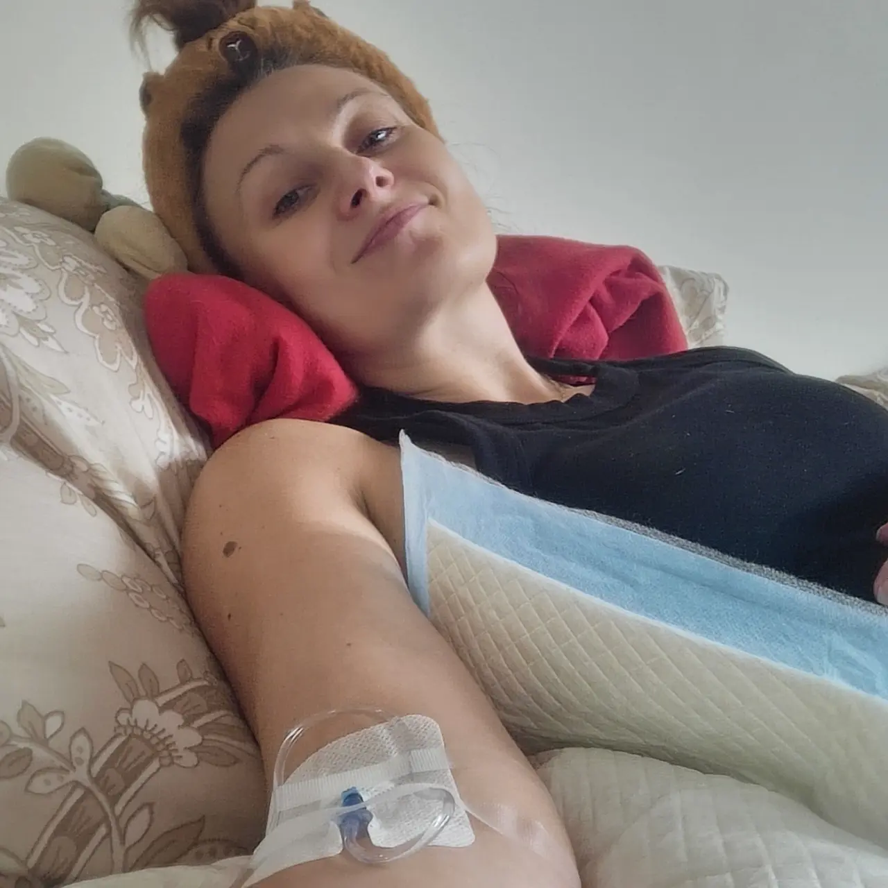Rodina dobrovolných hasičů bojuje – pomozme Monice pokračovat v léčbě