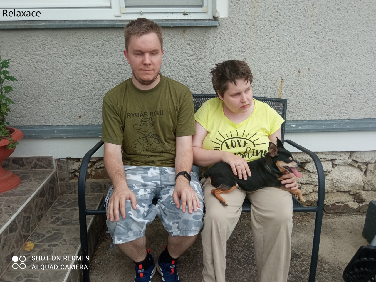 Handicapovaní umělci potřebují naši pomoc s budováním nahrávacího studia