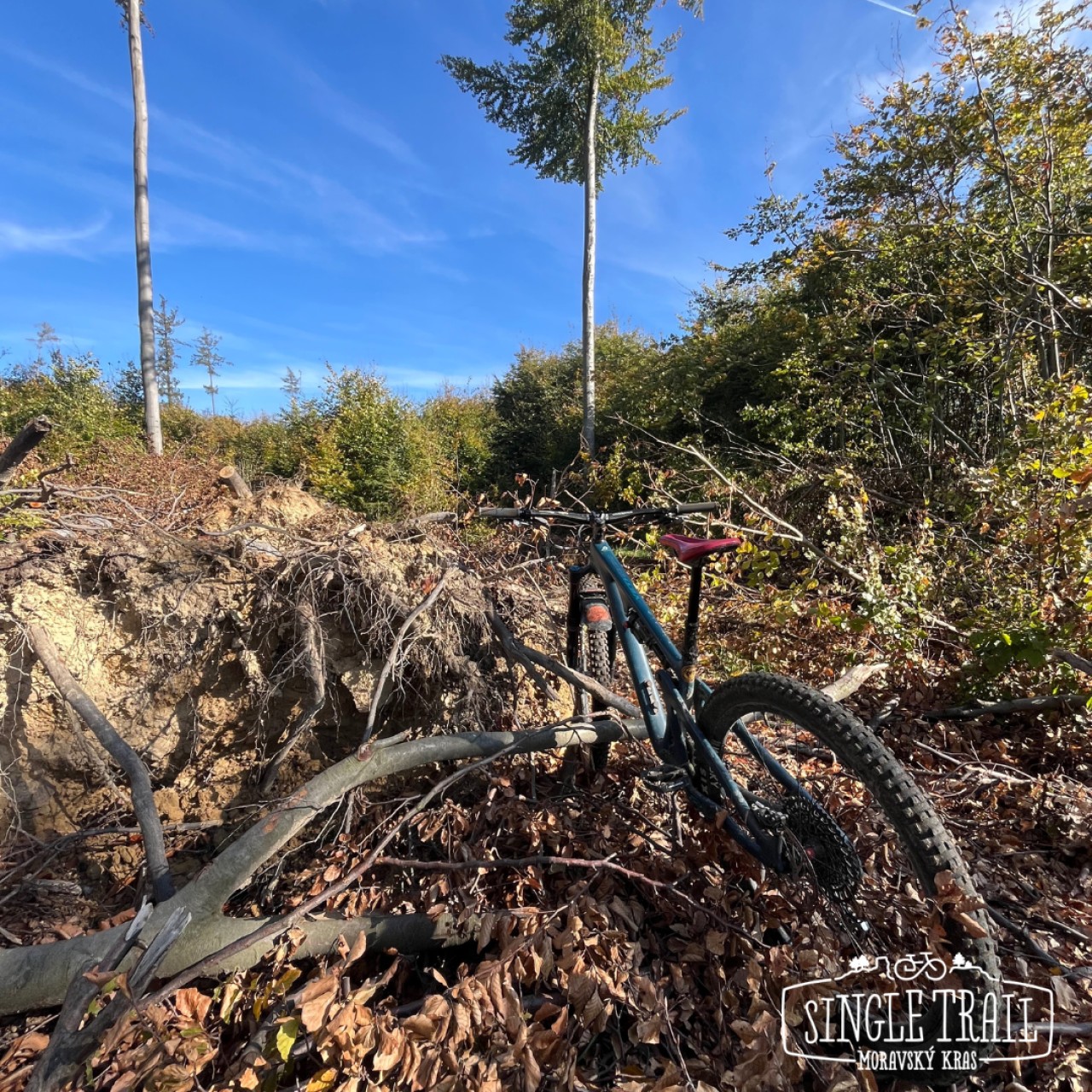 ZACHRAŇME SINGLETRAIL MORAVSKÝ KRAS JEDOVNICE