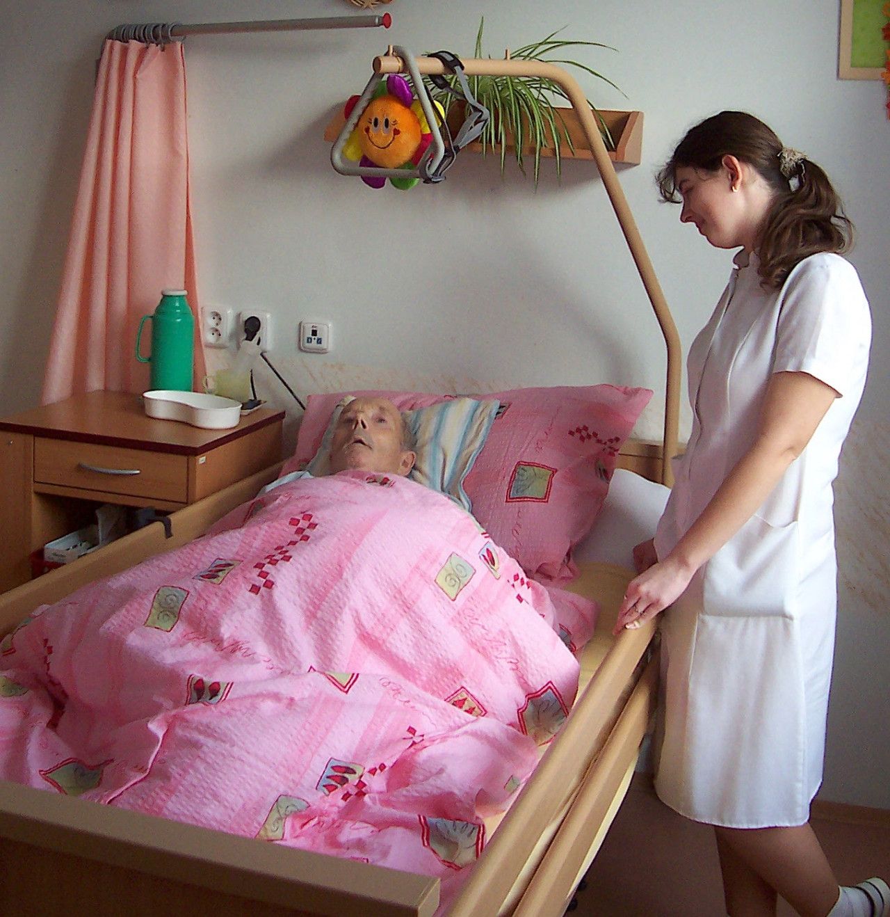 Pomohli jste seniorům zmírnit bolesti z proleženin