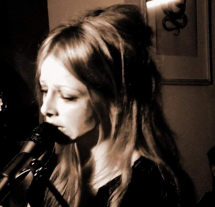 Petra Boštíková Šansonový recitál La Femme