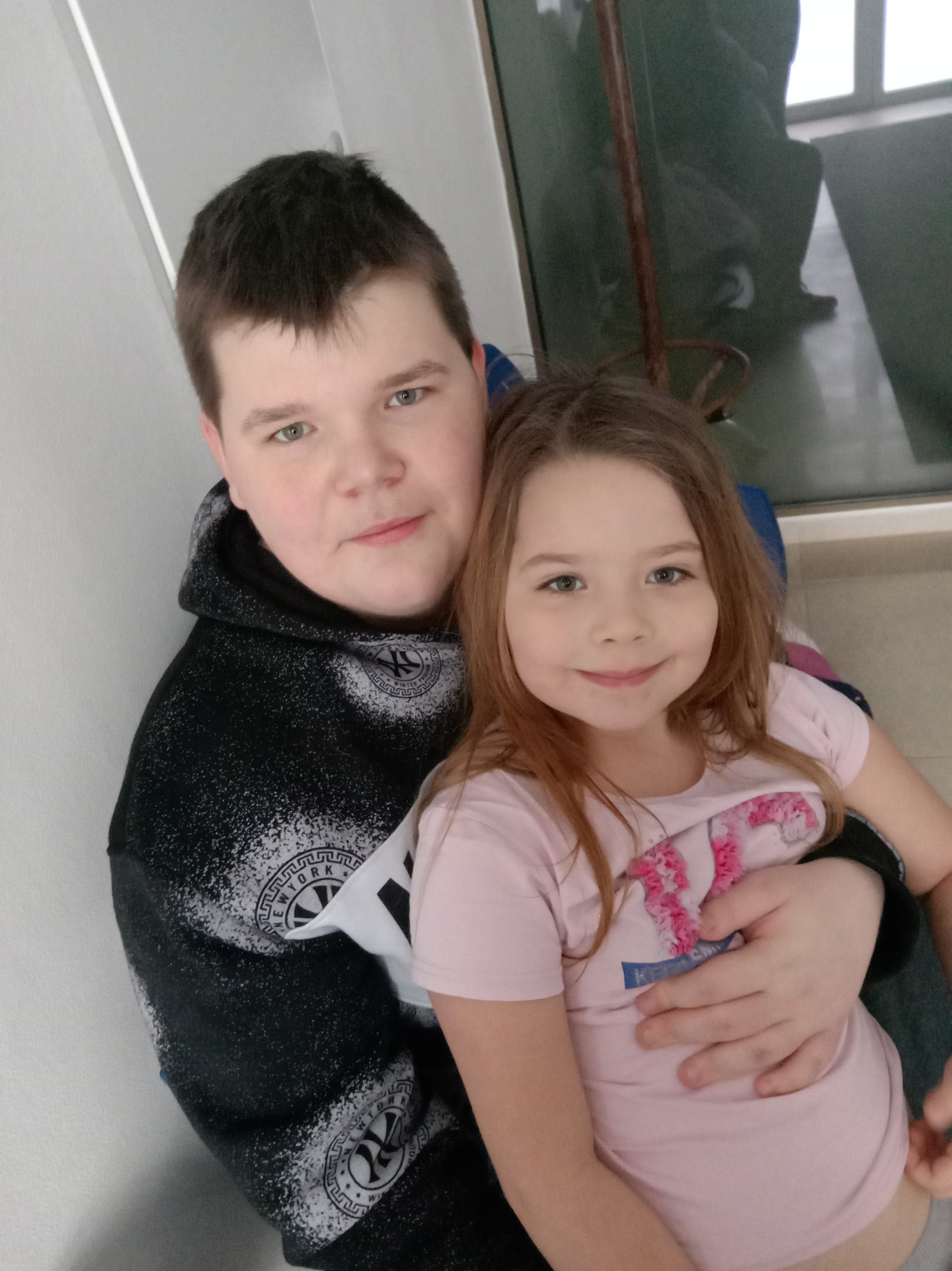 Pomohli jste Danielovi a jeho sestřičkám získat nový domov