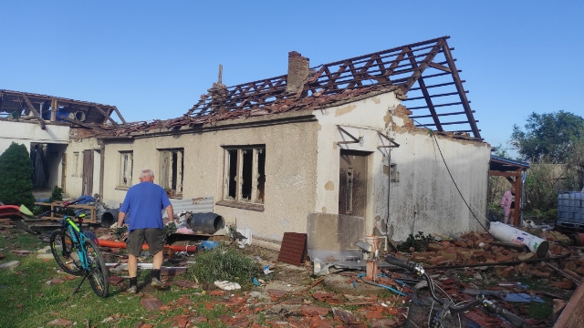 Pomoc rodině Křížových z Moravské Nové Vsi, kterou zasáhlo tornádo