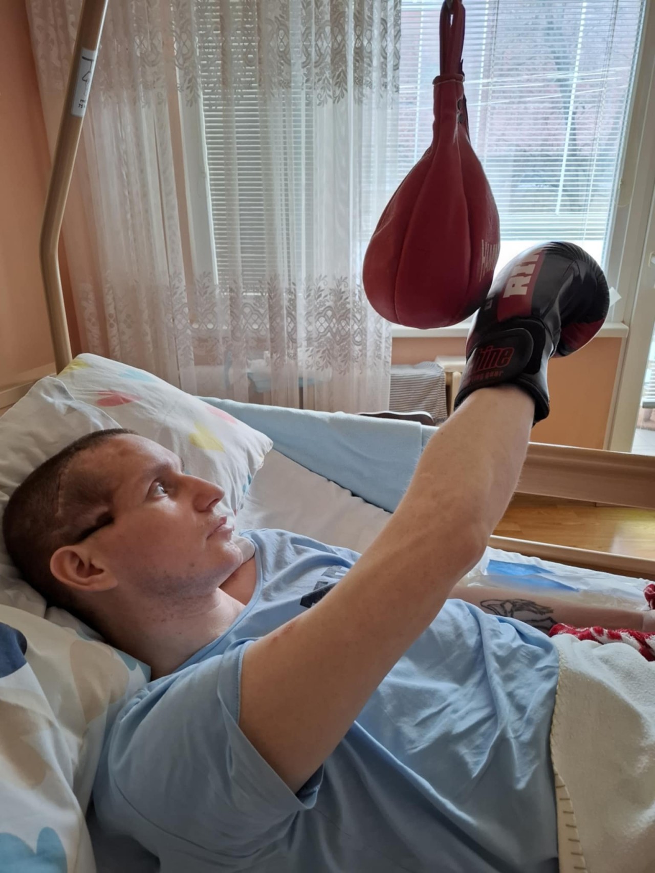 Druhá šance pro Láďu: Pomozme mu na cestě zpět po vážné nehodě