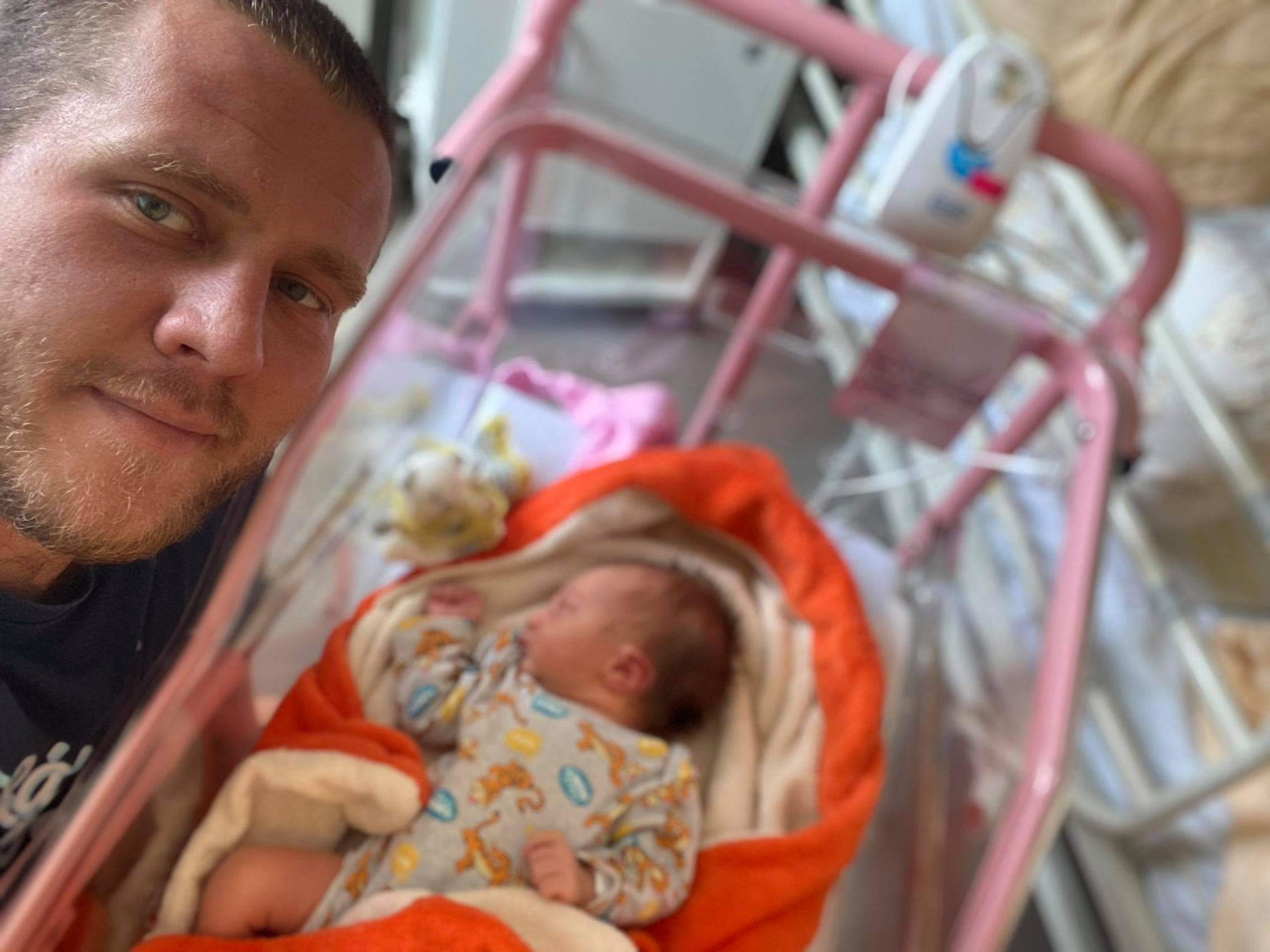Pomohli jste rodině, ve které tragicky zemřel otec pětitýdenní holčičky