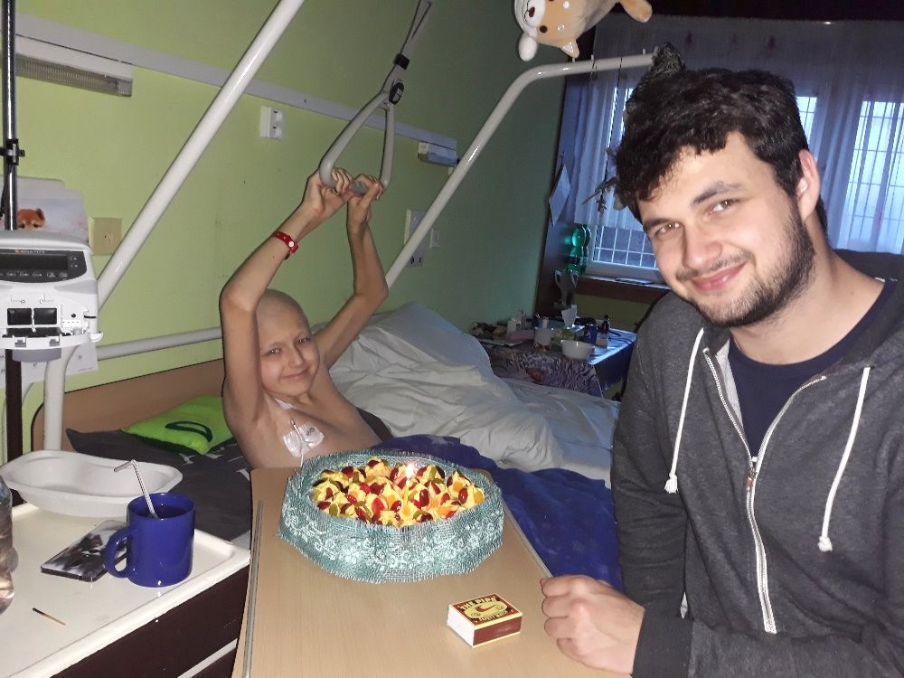 Školné pro Davida, který se léčí po rakovině kostí