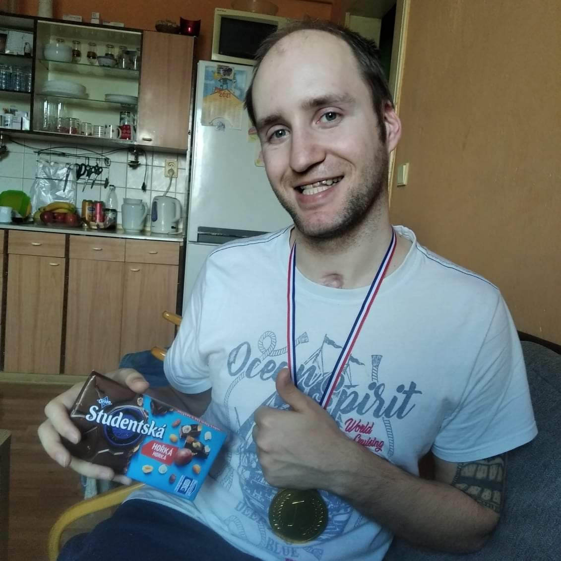 Na auto Jakubovi po těžké autonehodě