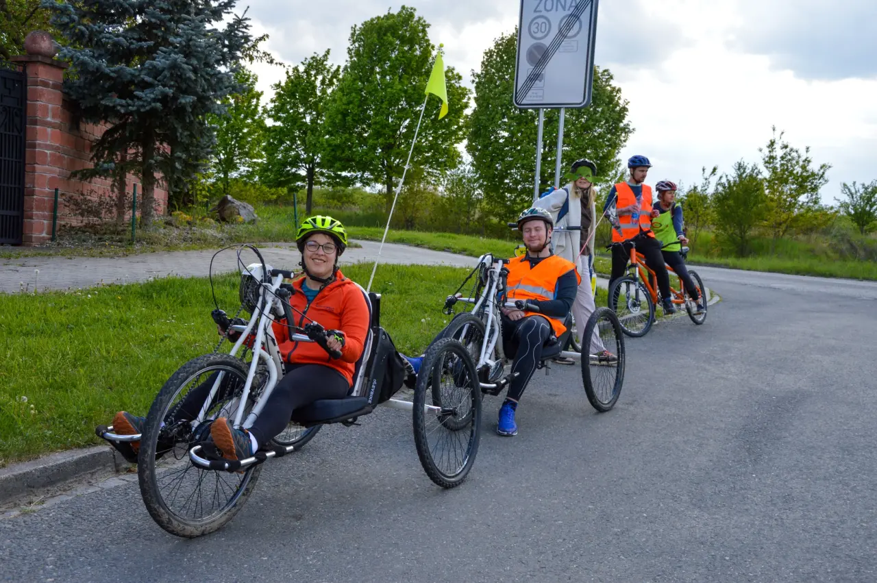 Expedice PřesBar 2026: otevřeme cestu tam, kam se sami nedostanou