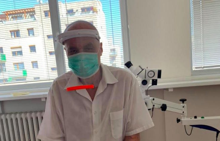 Obličejové štíty pro pracovníky první línie v Praze