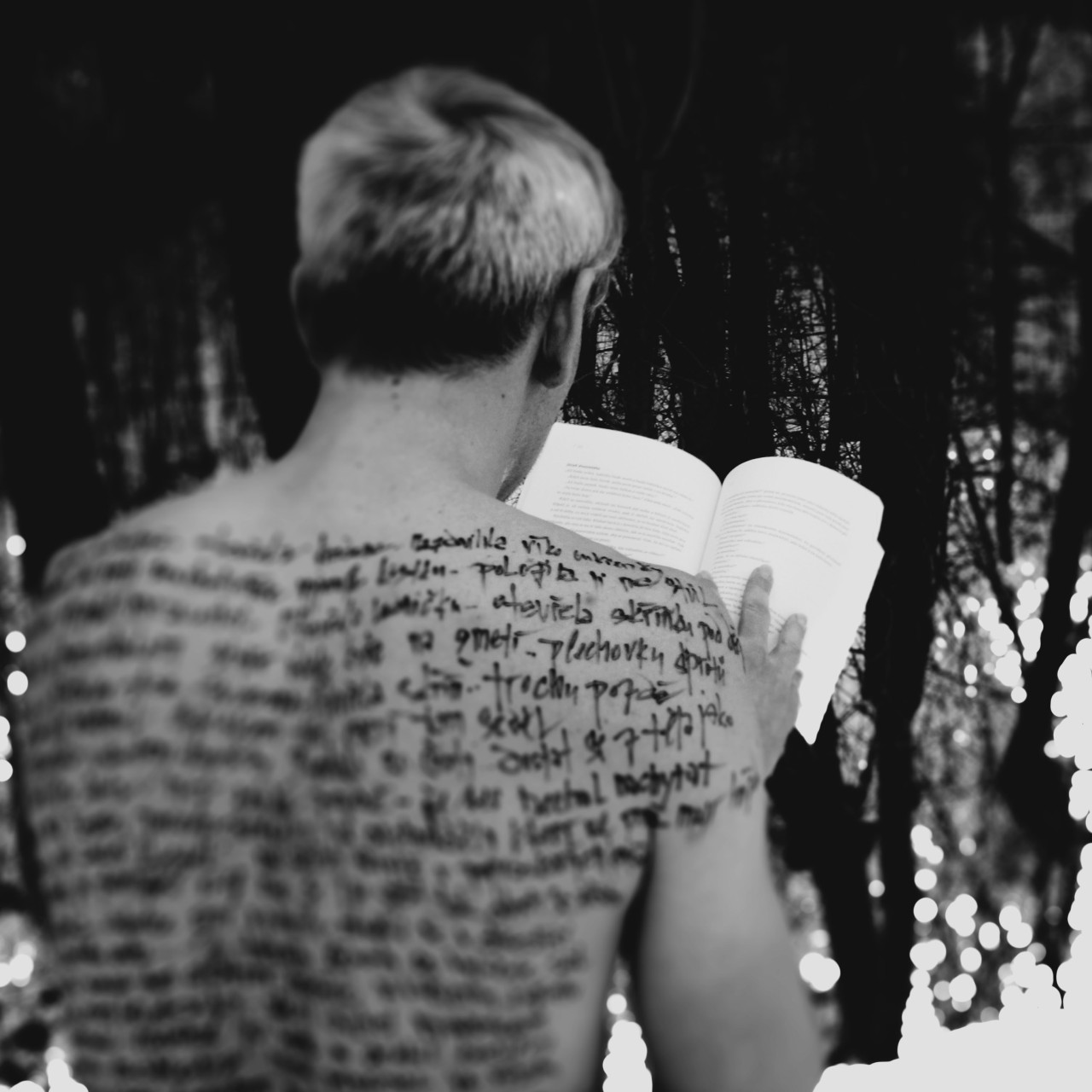 Wolf Lost in the Poem - Indigem /nové album věnované básnířkám z CZ/