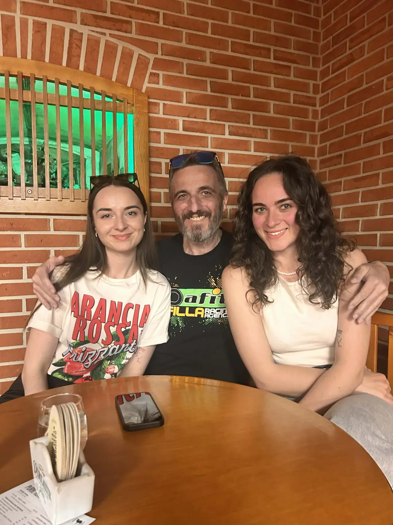 Pomohli jste tatínkovi Bohumilovi získat šanci na léčbu DCT a dožít se svateb dcer