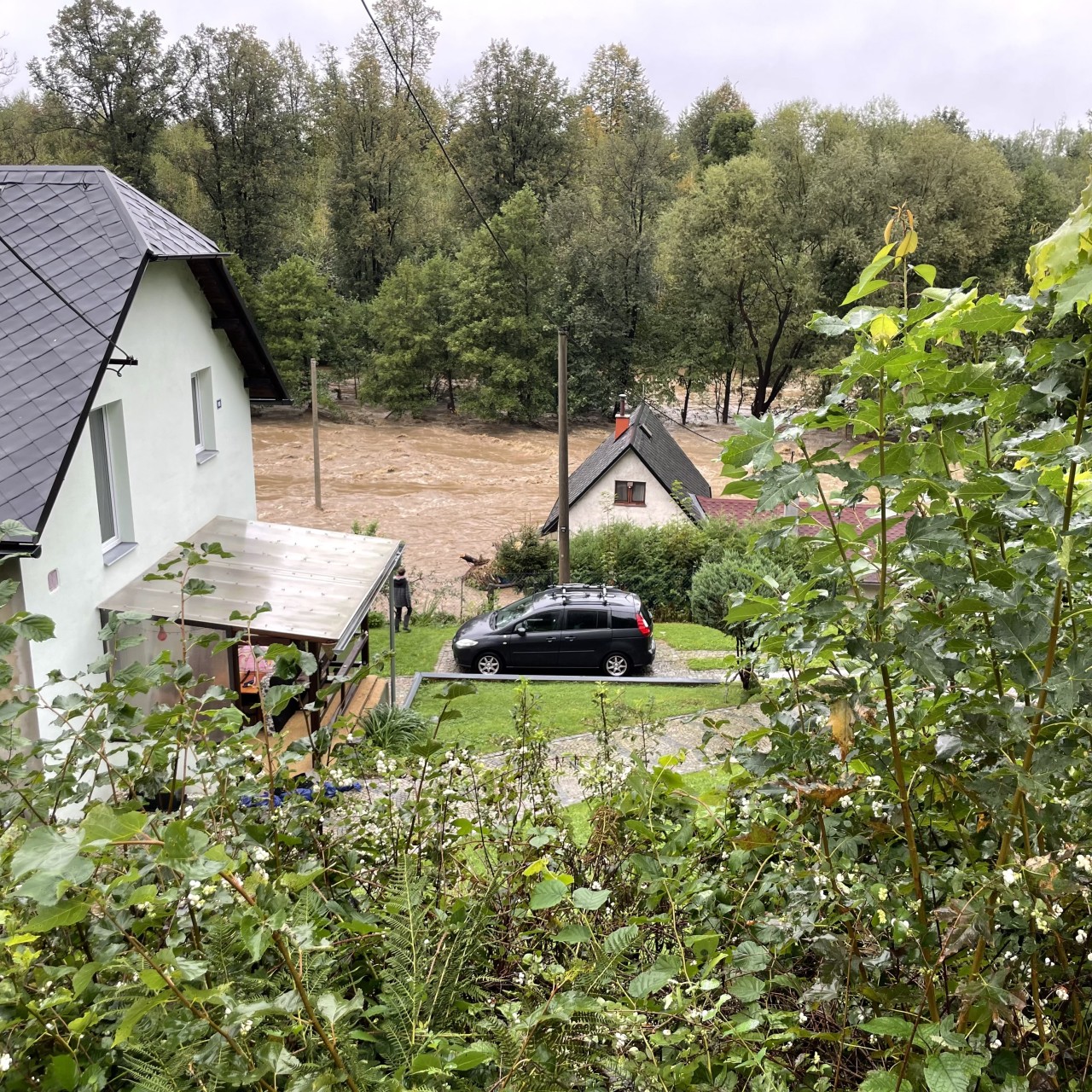 Podpořte uplavané hospodářství