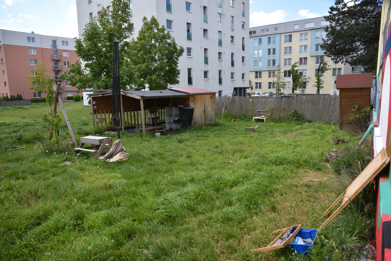 Obnova městské zahrady pro brněnskou montessori školku Druhý krok