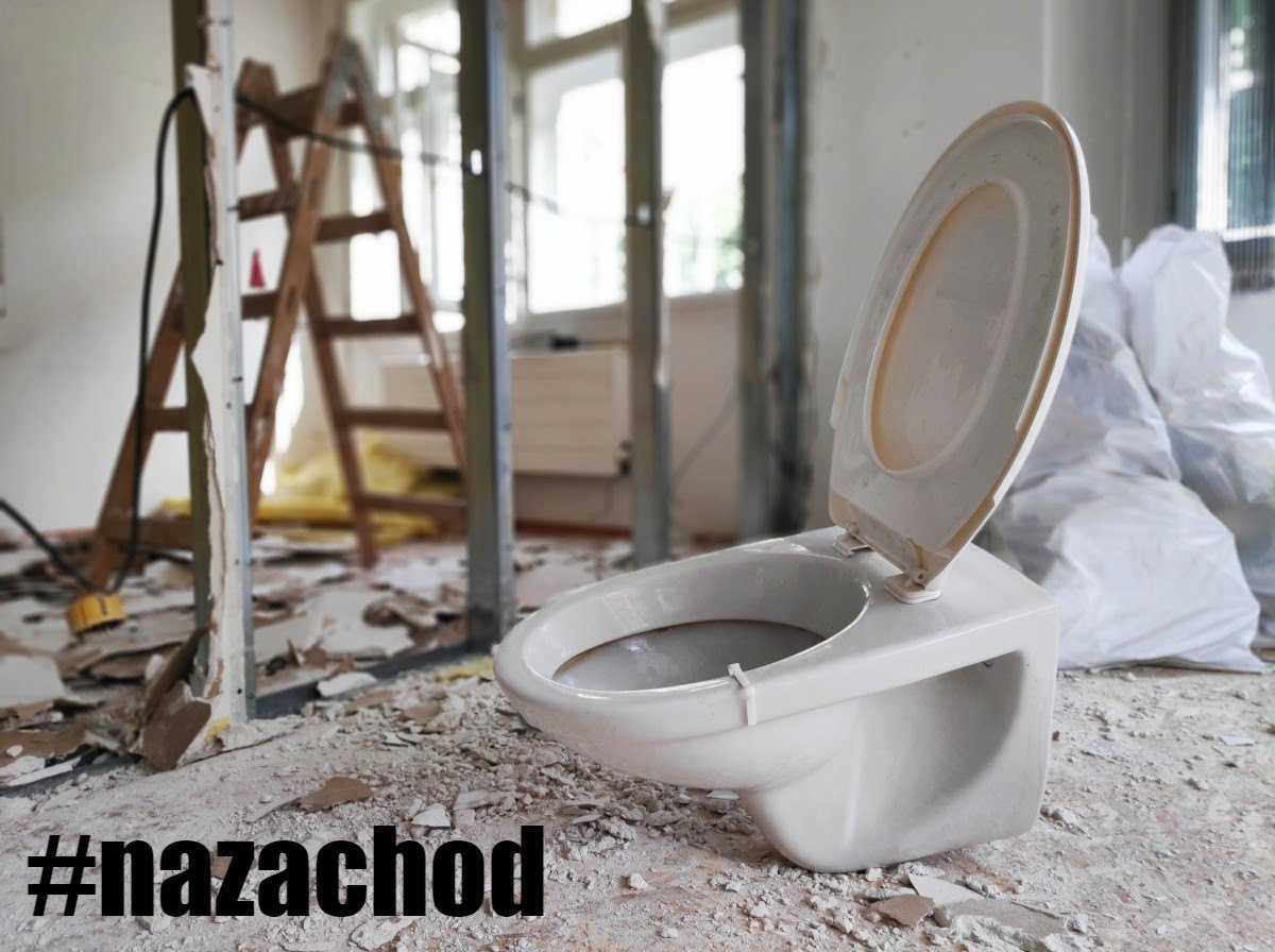 #NaZachod