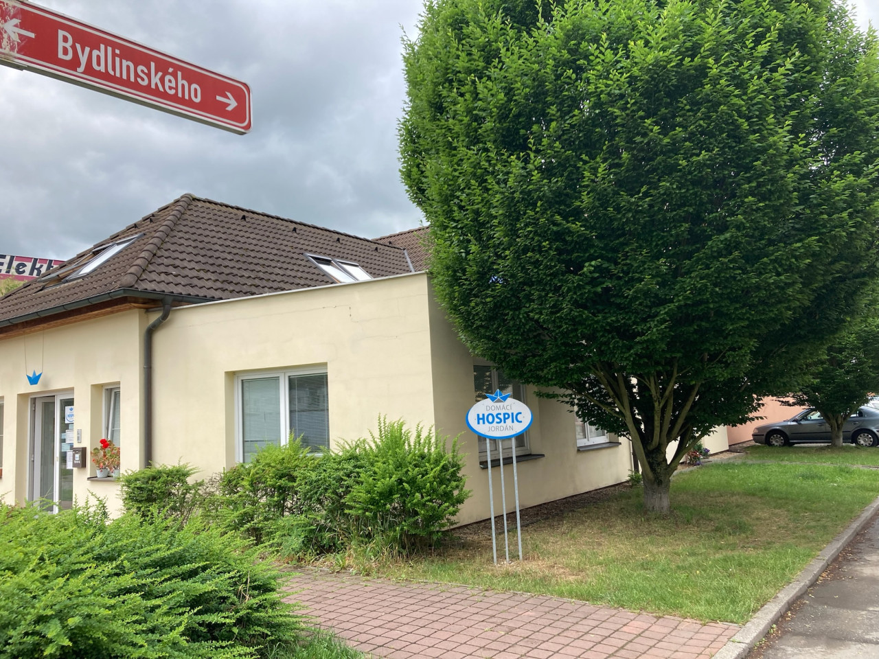 Pomohli jste nám vybrat na přenosný koncentrátor kyslíku pro pacienty hospice. Děkujeme!