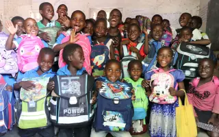 Děti pomáhají dětem - pošlete učební pomůcky do Malawi