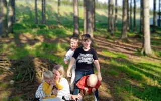 Doprava Lukáška a Adámka za uzdravením
