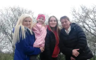 Nový začátek pro rodinu z Skleného: Pomoc po požáru