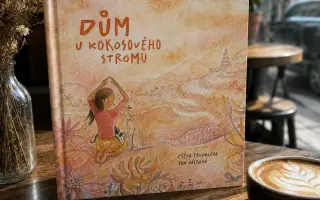 Pomozte vydat knihu Dům u kokosového stromu a dát psům na Bali šanci