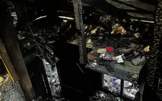 Pomozte našim rodičům vrátit se domů: Chata čtyř generací lehla popelem