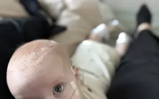 Pomohli jste Hynečkovi na cestě k jídlu bez hadičky