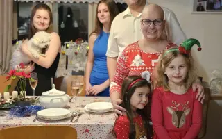 Šest dětí, boj s rakovinou a dvojčátka v náručí. Pomozme Markétě.