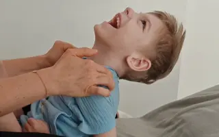 Pomozme bojovníkovi Michálkovi vykročit k prvnímu krůčku a lepší budoucnosti