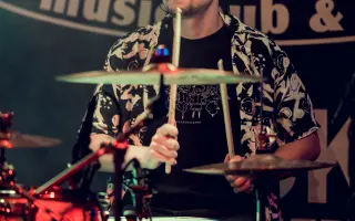 Kapela Midnight Honeycake nahrává svoje první album