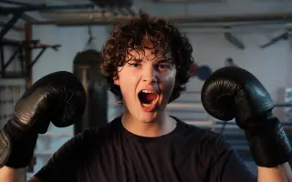 Podpoř Hadry - krátkometrážní film o bratrské lásce, nedostatku péče a vzteku 🥊