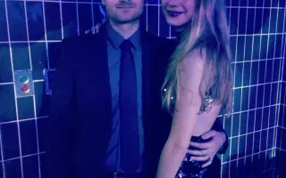 Ještě chci být. (Klára) Šťastná.