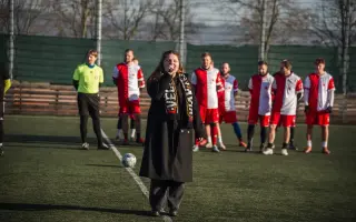 Červené EP: Pomozte mým písničkám ze šuplíku do studia