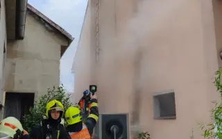 Pomoc pro Lenku a její dcery po požáru domu