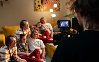 Film MOJMÍR – podpořte ho a sledujte, jak chaos přetváříme v kouzlo