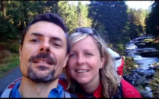 Filípek a Klárka ztratili maminku i tatínka - pomozme jim na cestě životem