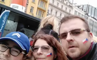 Nový začátek pro sourozence Hanku (16) a Honzu (22) po ztrátě rodičů