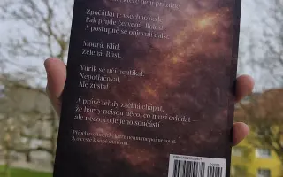 Příběh, který nikdo nevidí. Pomozte ho dostat ven.