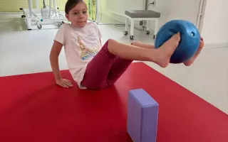 Na pomoc handicapovaným děvčátkům  Nelince a Verunce