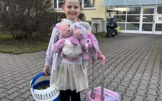 Pomoc po požáru pro Toničku a její maminku