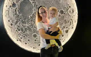 Pomozme malému Adámkovi a jeho mamince překlenout nejtěžší období jejich života.